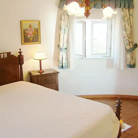 Moivel Villa *